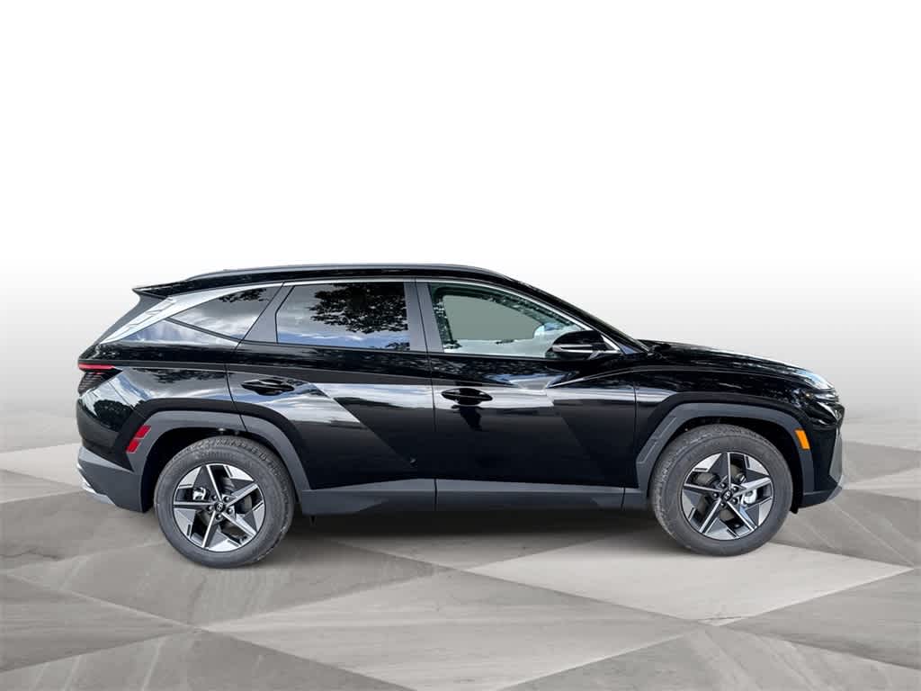 Thumbnail: 2025 Hyundai Tucson - 9