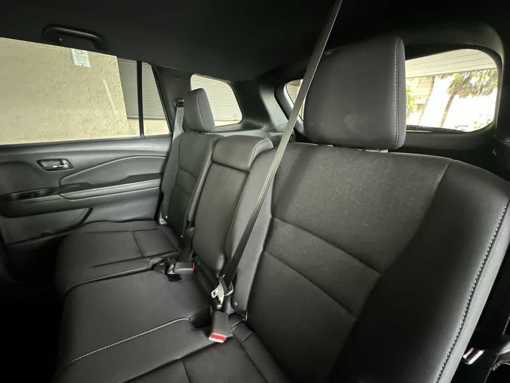Thumbnail: 2019 Honda Passport - 22