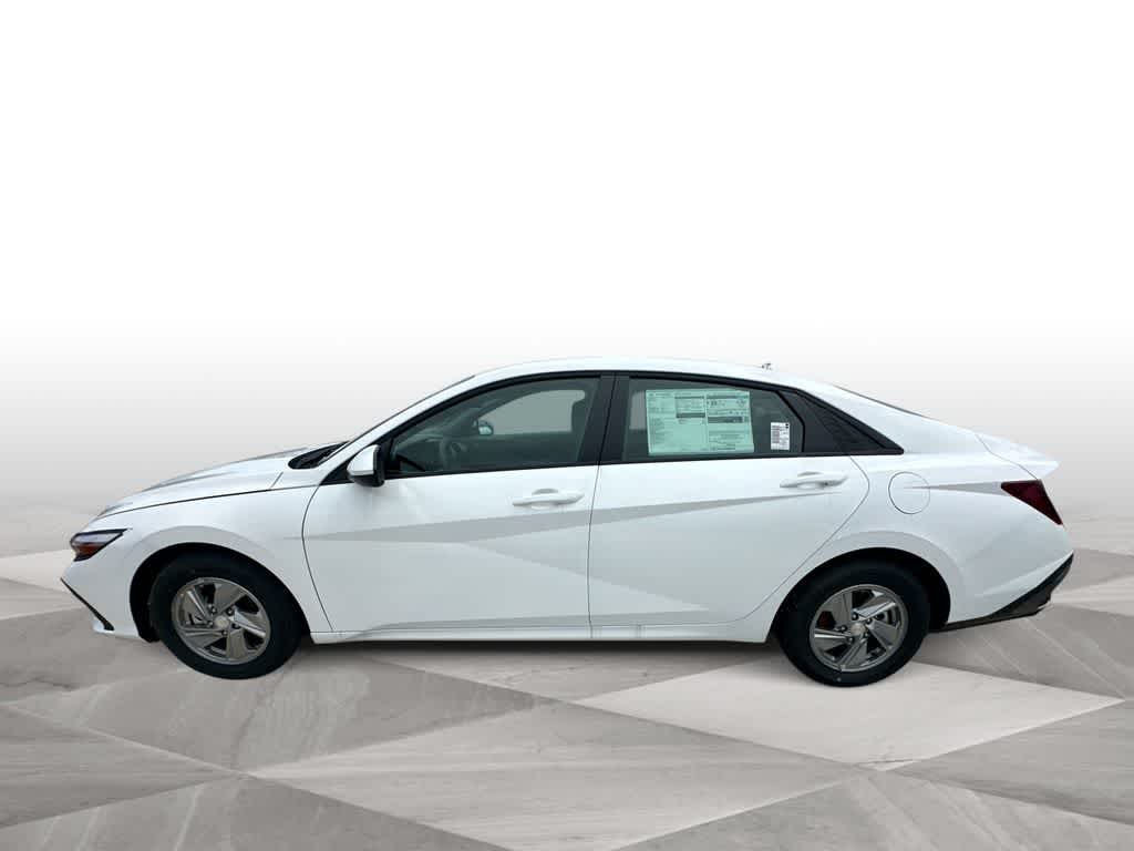 Thumbnail: 2026 Hyundai Elantra - 5