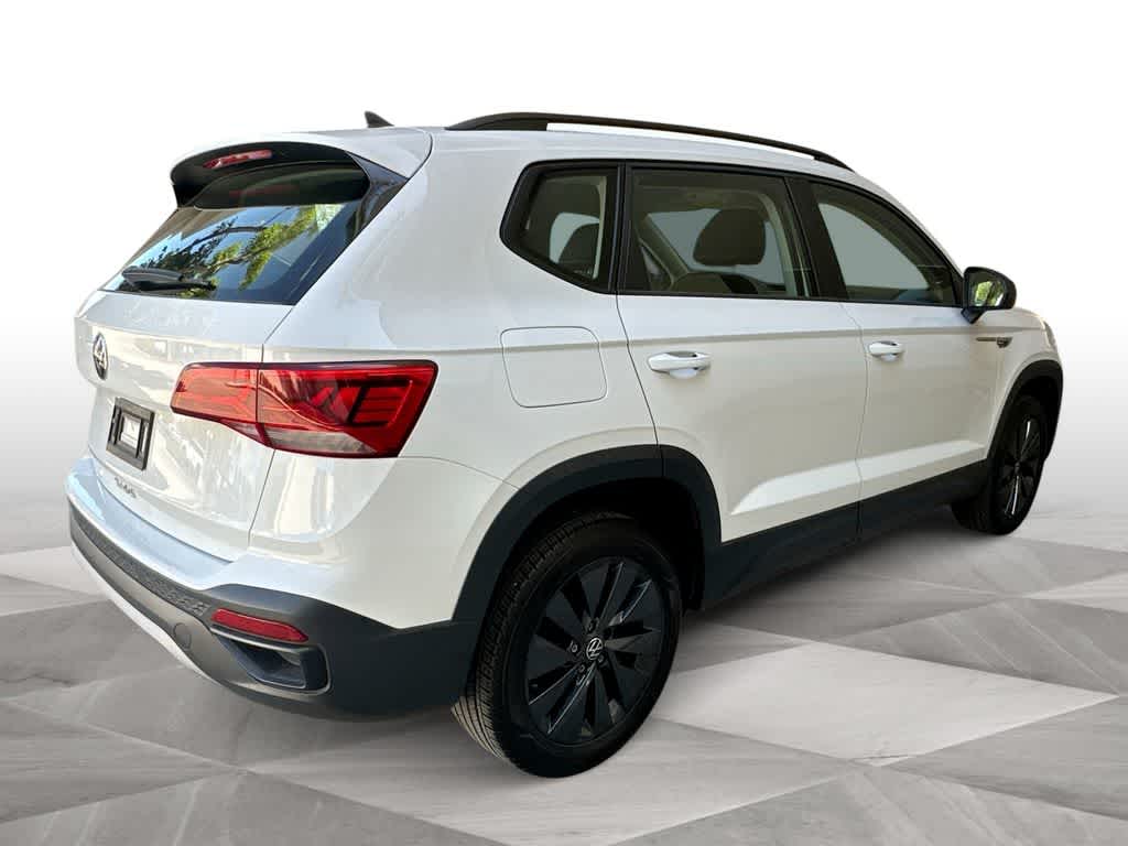 Thumbnail: 2024 Volkswagen Taos - 8