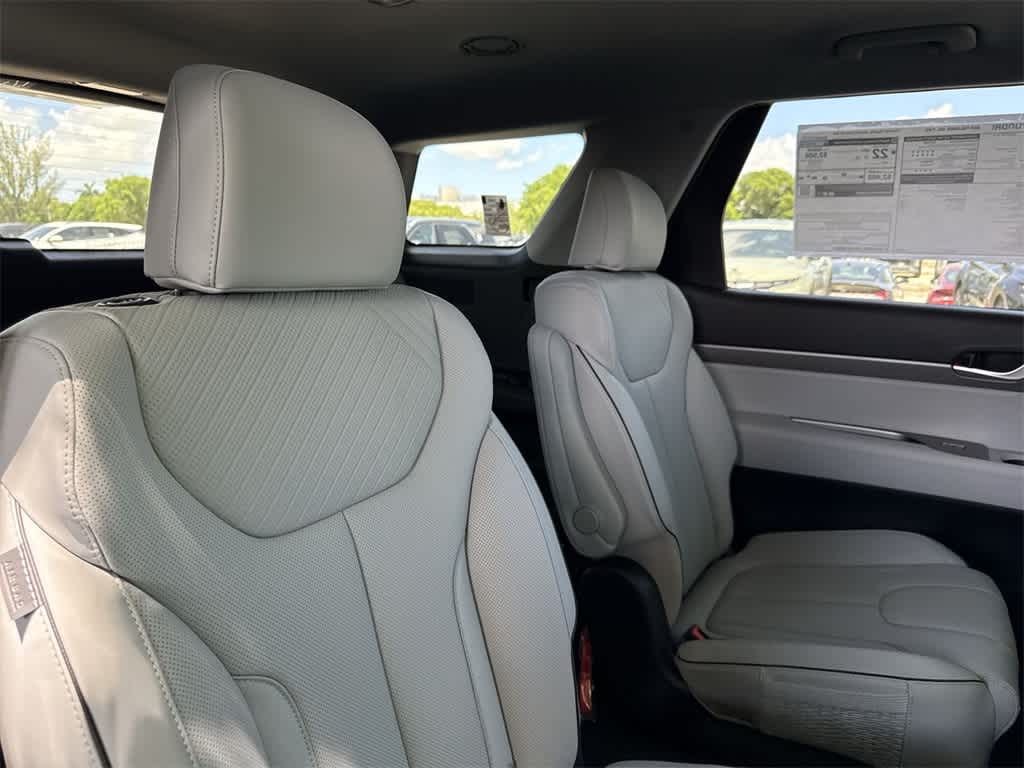2025 Hyundai Palisade SEL 26