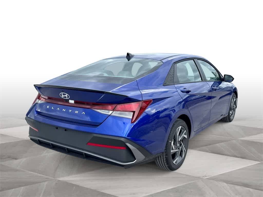 Thumbnail: 2025 Hyundai Elantra - 8