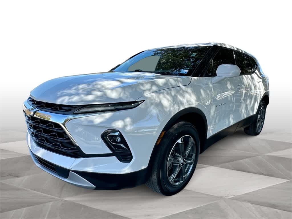 Thumbnail: 2024 Chevrolet Blazer - 4