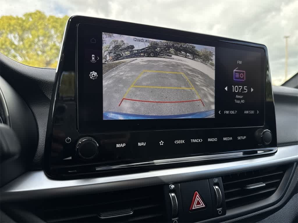 Thumbnail: 2022 Kia Forte - 19