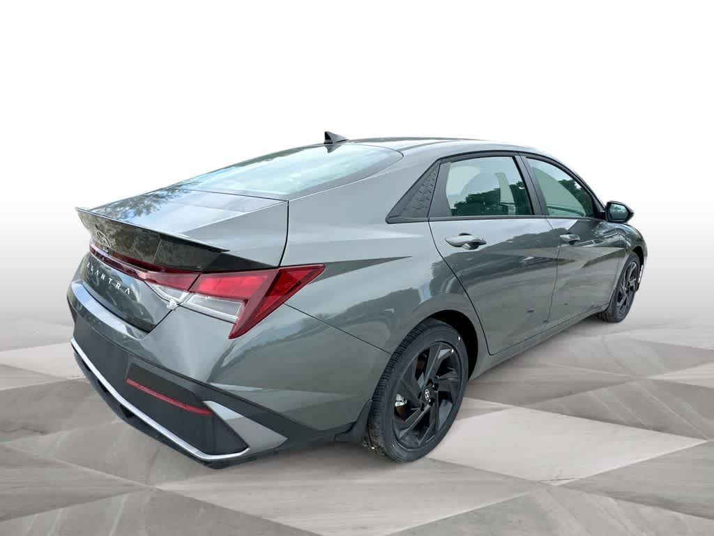 Thumbnail: 2026 Hyundai Elantra - 8
