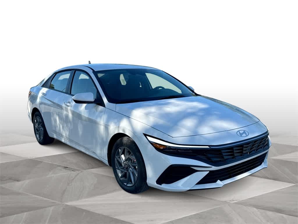 Thumbnail: 2025 Hyundai Elantra - 2