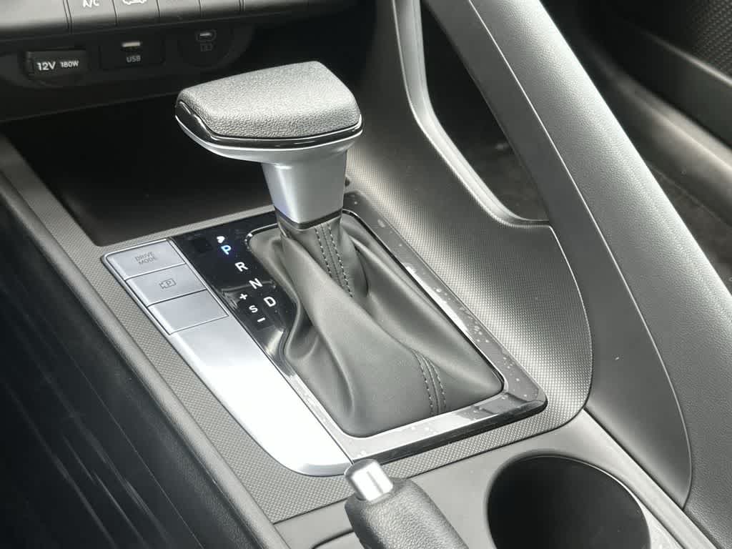 Thumbnail: 2026 Hyundai Elantra - 21