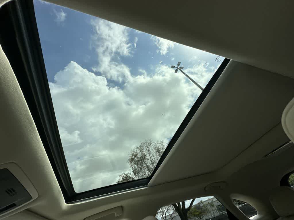 Thumbnail: 2021 Lexus RX - 17