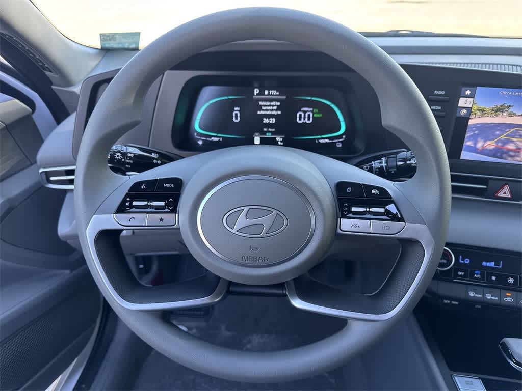 Thumbnail: 2025 Hyundai Elantra - 15