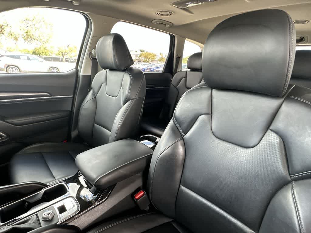 Thumbnail: 2024 Kia Telluride - 14