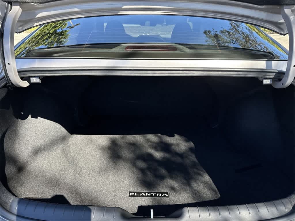 Thumbnail: 2023 Hyundai Elantra - 25