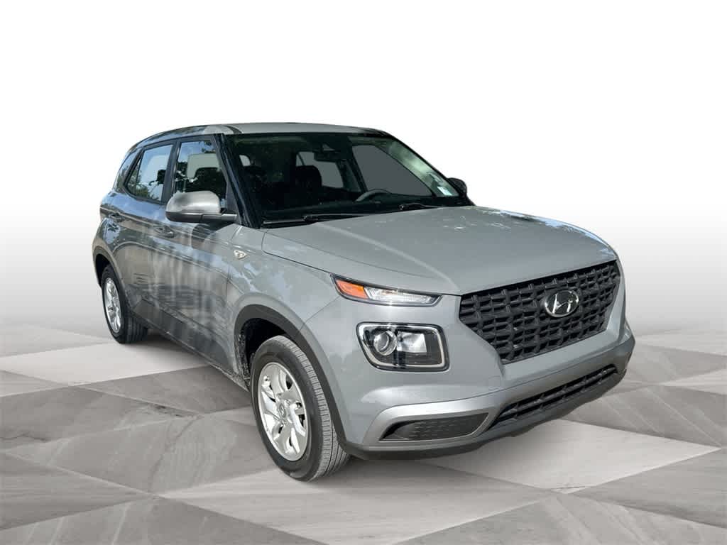 Thumbnail: 2022 Hyundai Venue - 2