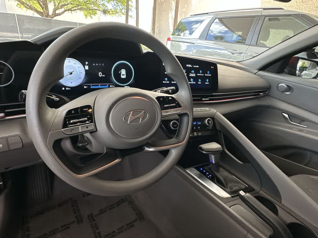 Thumbnail: 2024 Hyundai Elantra - 13