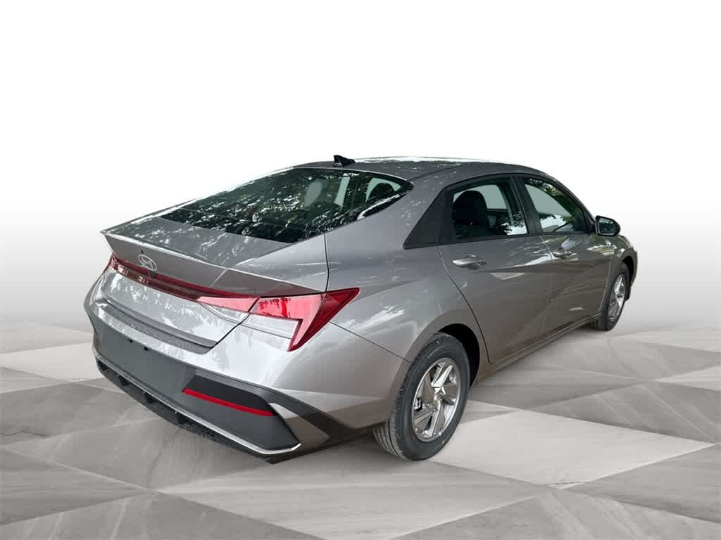 Thumbnail: 2025 Hyundai Elantra - 8