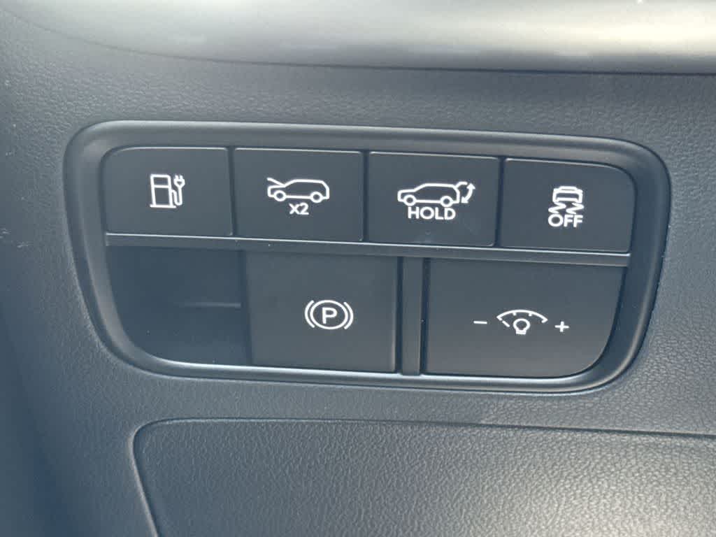 Thumbnail: 2026 Hyundai Ioniq - 17