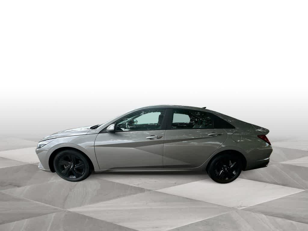 Thumbnail: 2023 Hyundai Elantra - 5