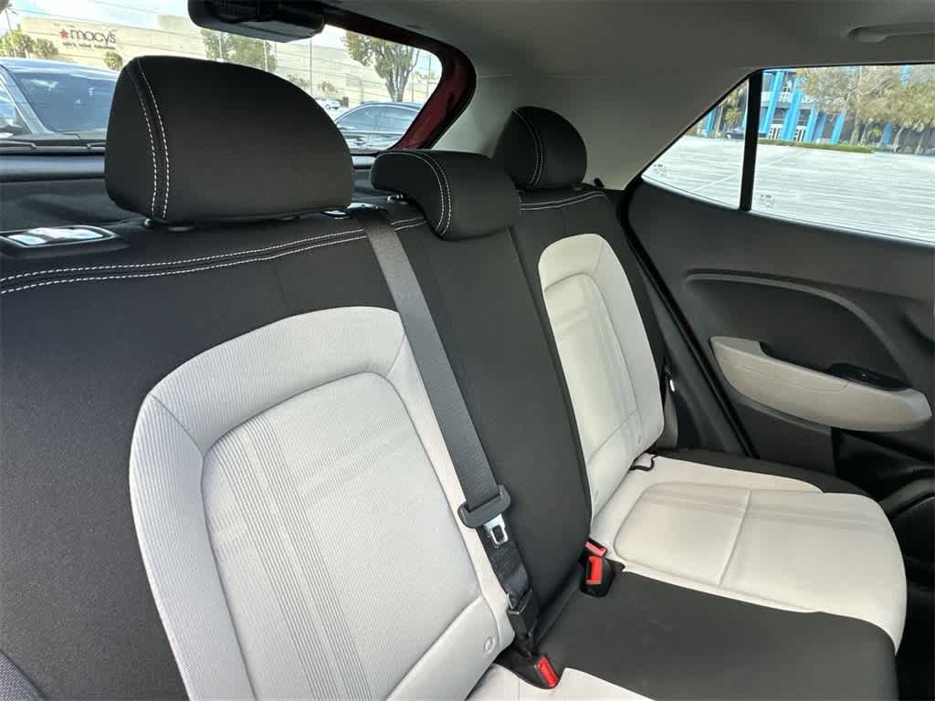 Thumbnail: 2023 Hyundai Venue - 26