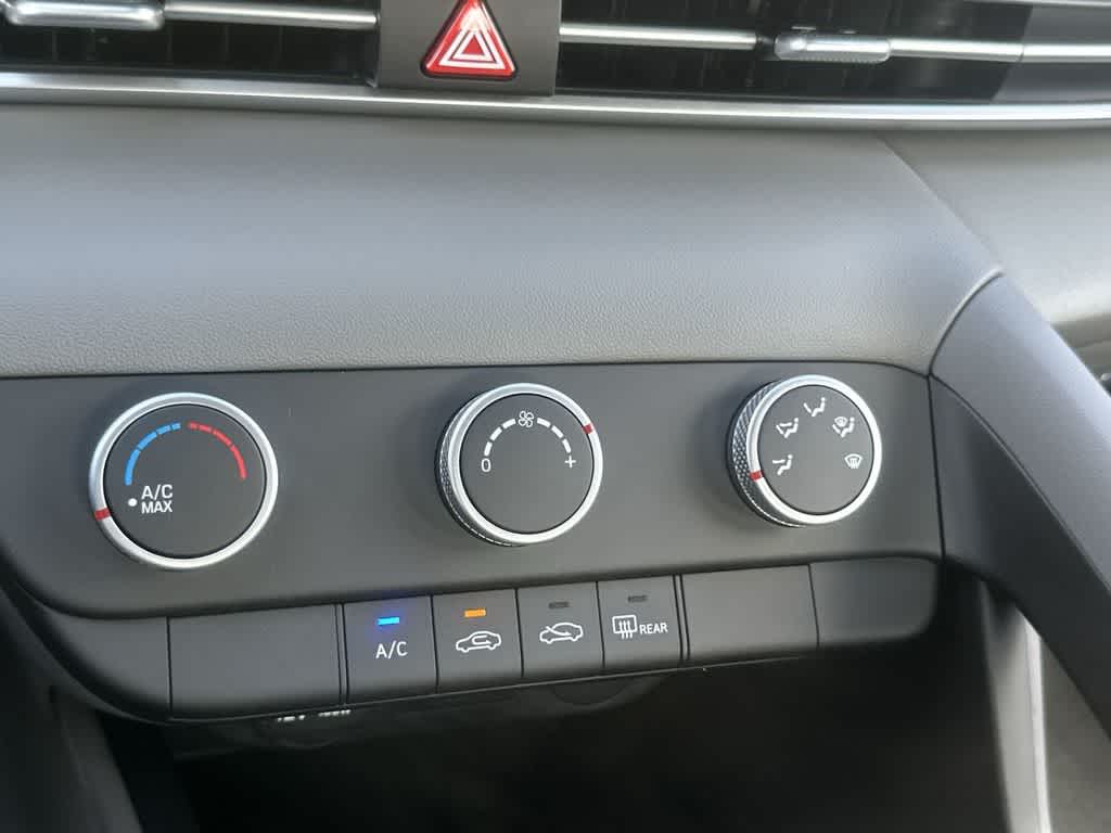 Thumbnail: 2026 Hyundai Elantra - 23