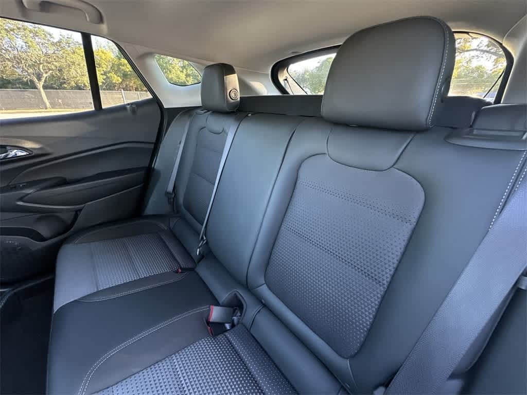 Thumbnail: 2025 Chevrolet Trax - 22