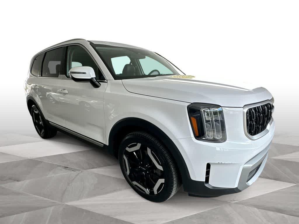 Thumbnail: 2023 Kia Telluride - 2