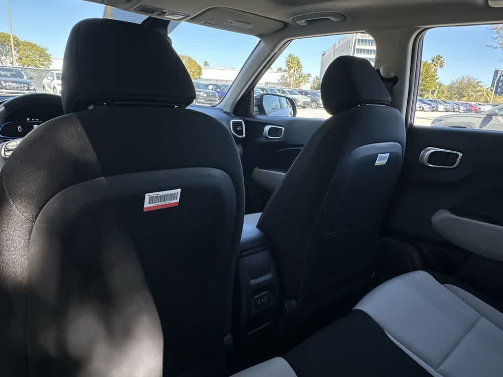 Thumbnail: 2025 Hyundai Venue - 23