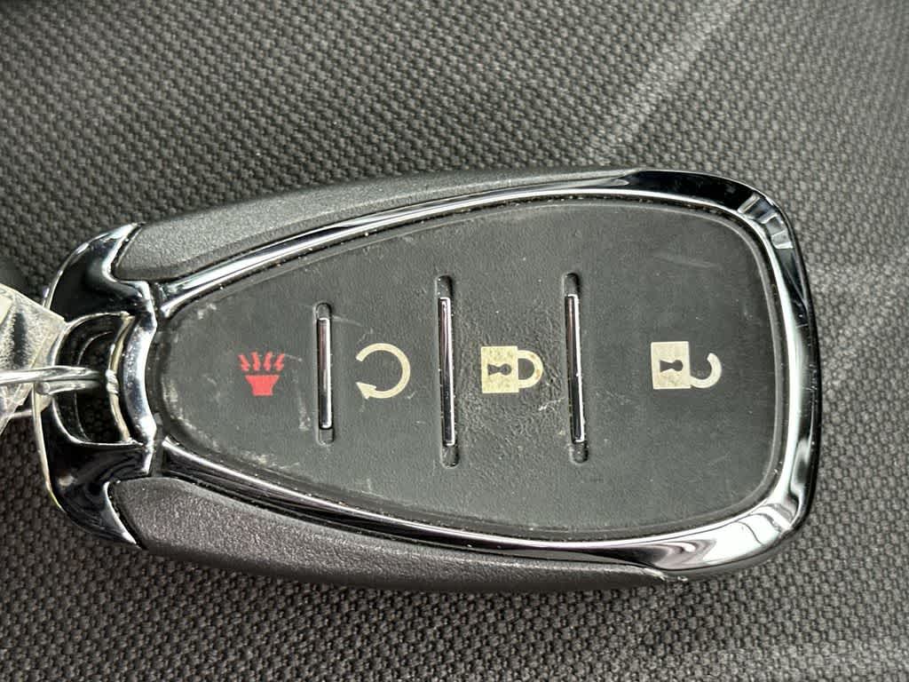 Thumbnail: 2022 Chevrolet Trax - 28