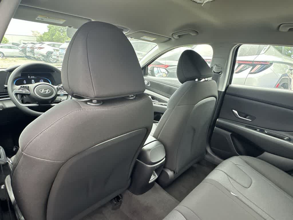 Thumbnail: 2026 Hyundai Elantra - 14