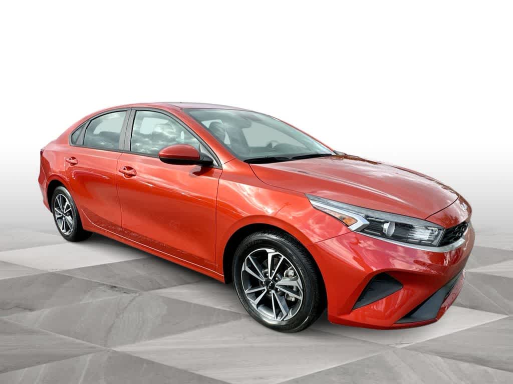 Thumbnail: 2023 Kia Forte - 2