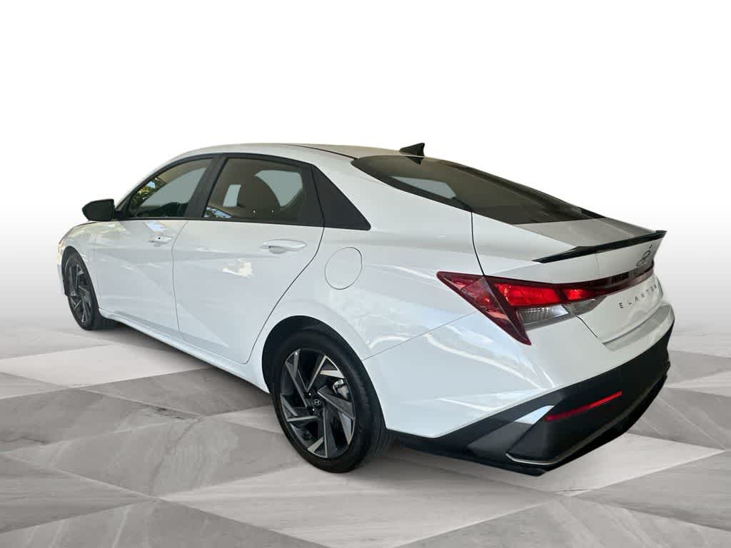 Thumbnail: 2025 Hyundai Elantra - 5