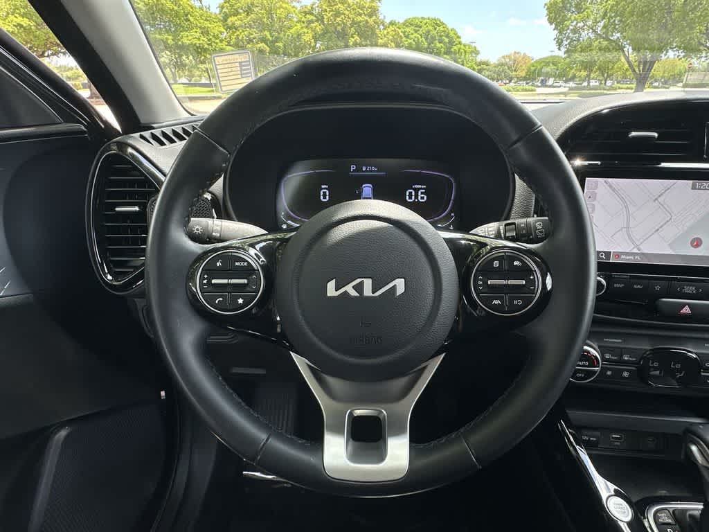 Thumbnail: 2023 Kia Soul - 15