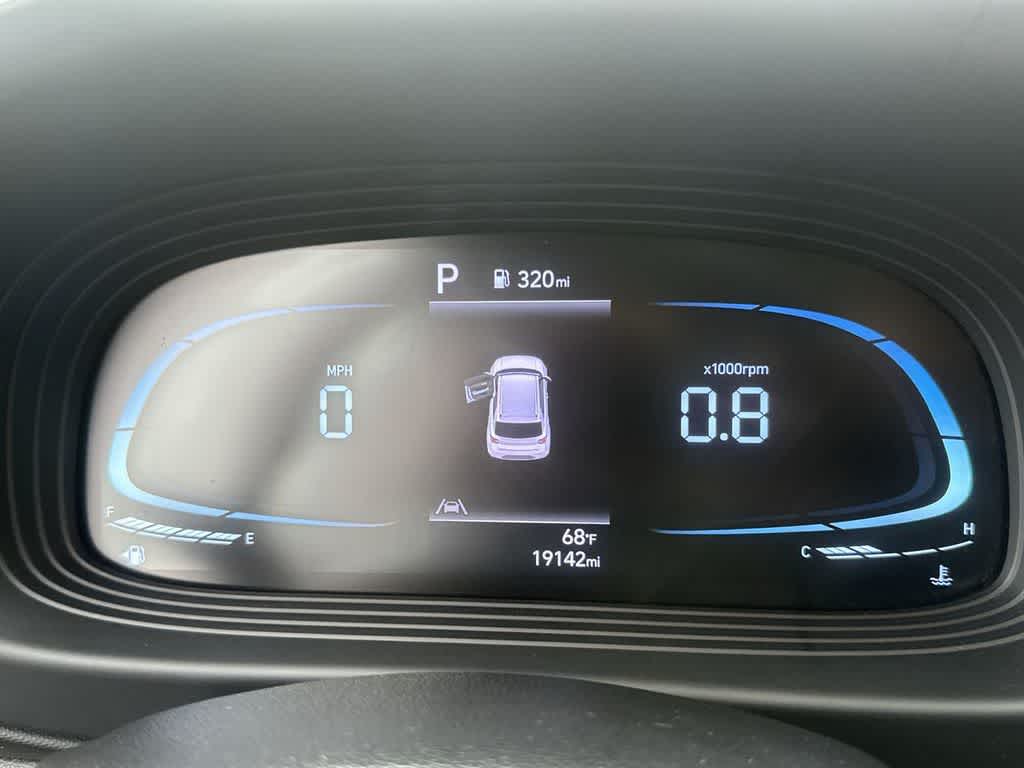 Thumbnail: 2023 Hyundai Venue - 16