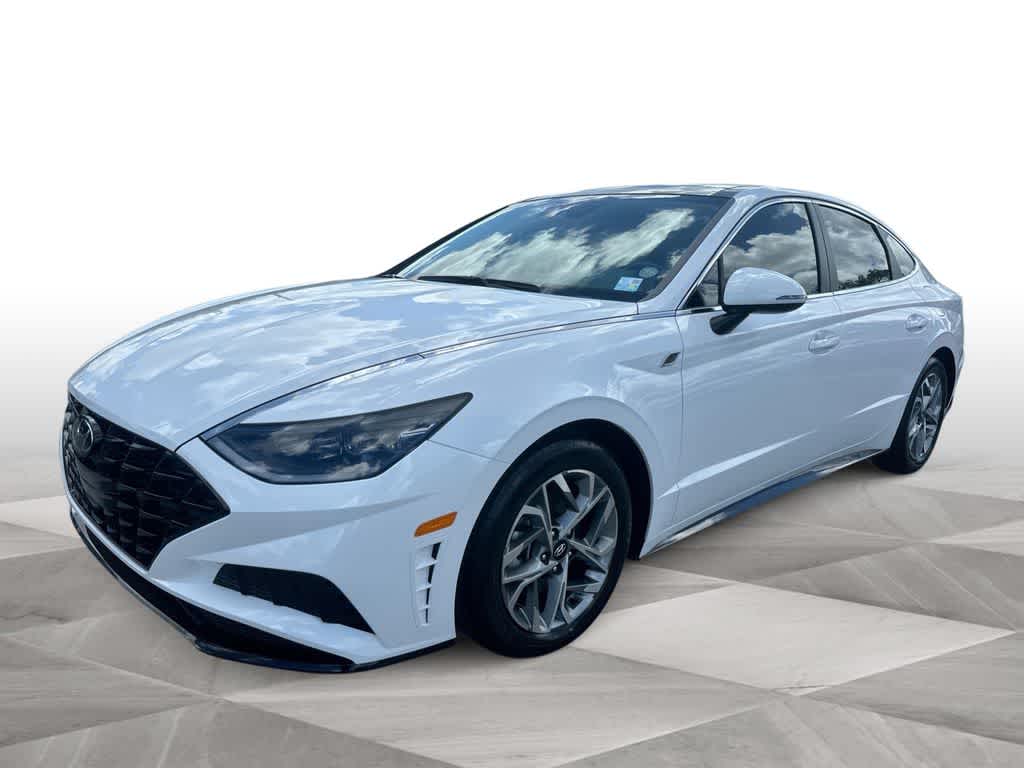 Thumbnail: 2023 Hyundai Sonata - 1