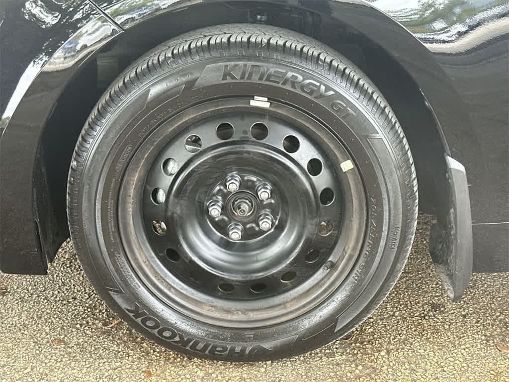 Thumbnail: 2025 Toyota Corolla - 11