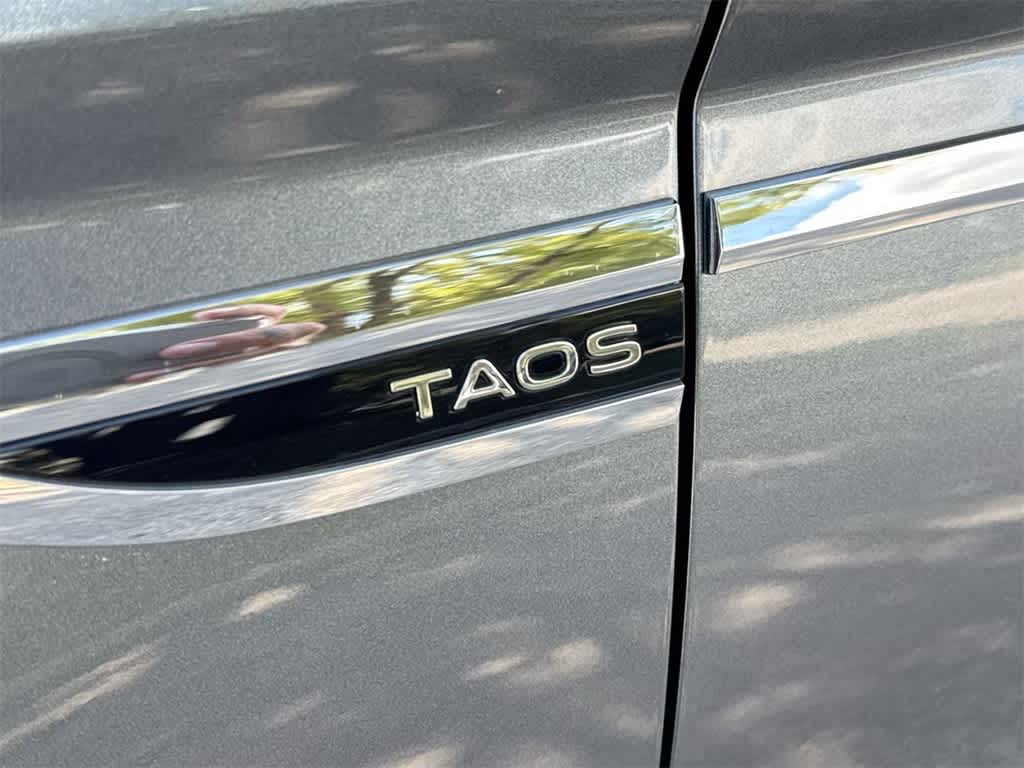 Thumbnail: 2022 Volkswagen Taos - 9