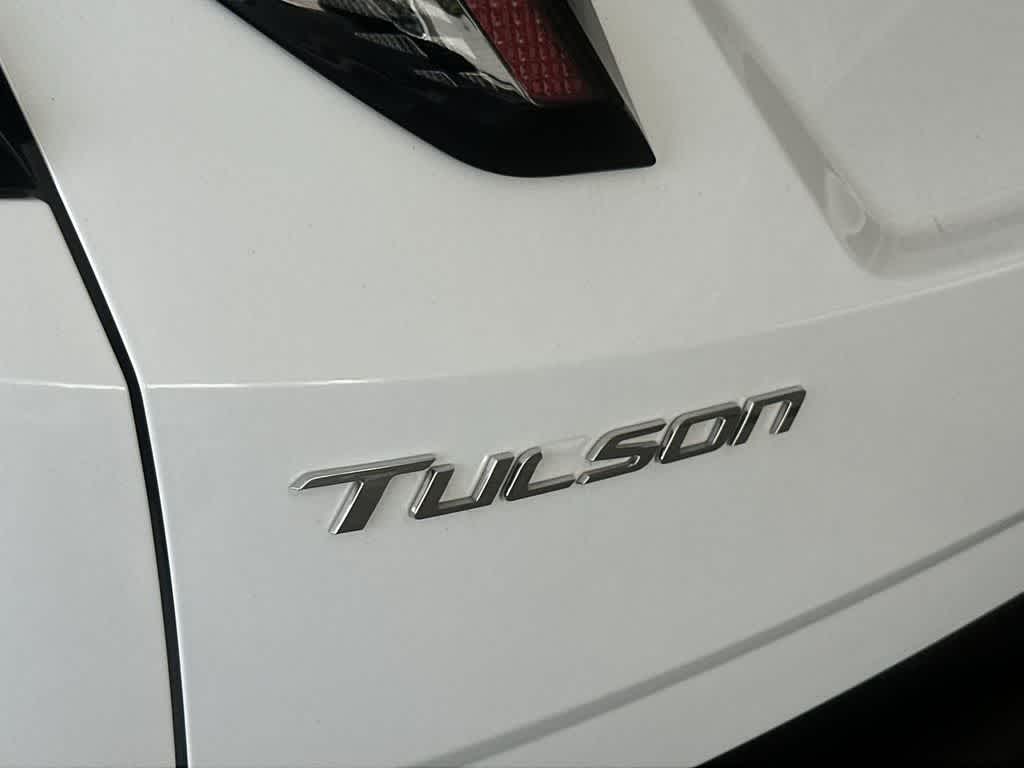 Thumbnail: 2023 Hyundai Tucson - 11