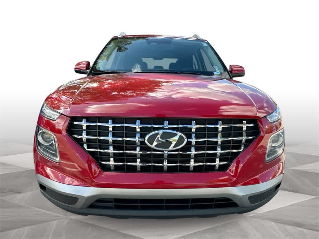 Thumbnail: 2023 Hyundai Venue - 3