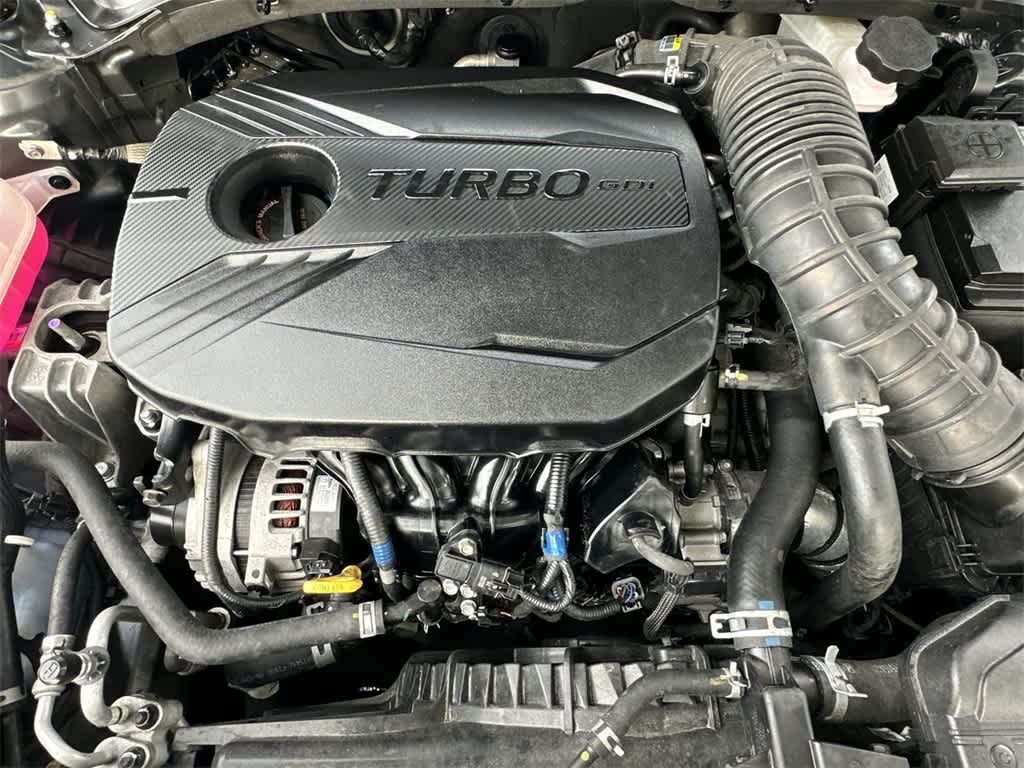 Thumbnail: 2023 Kia Forte - 12