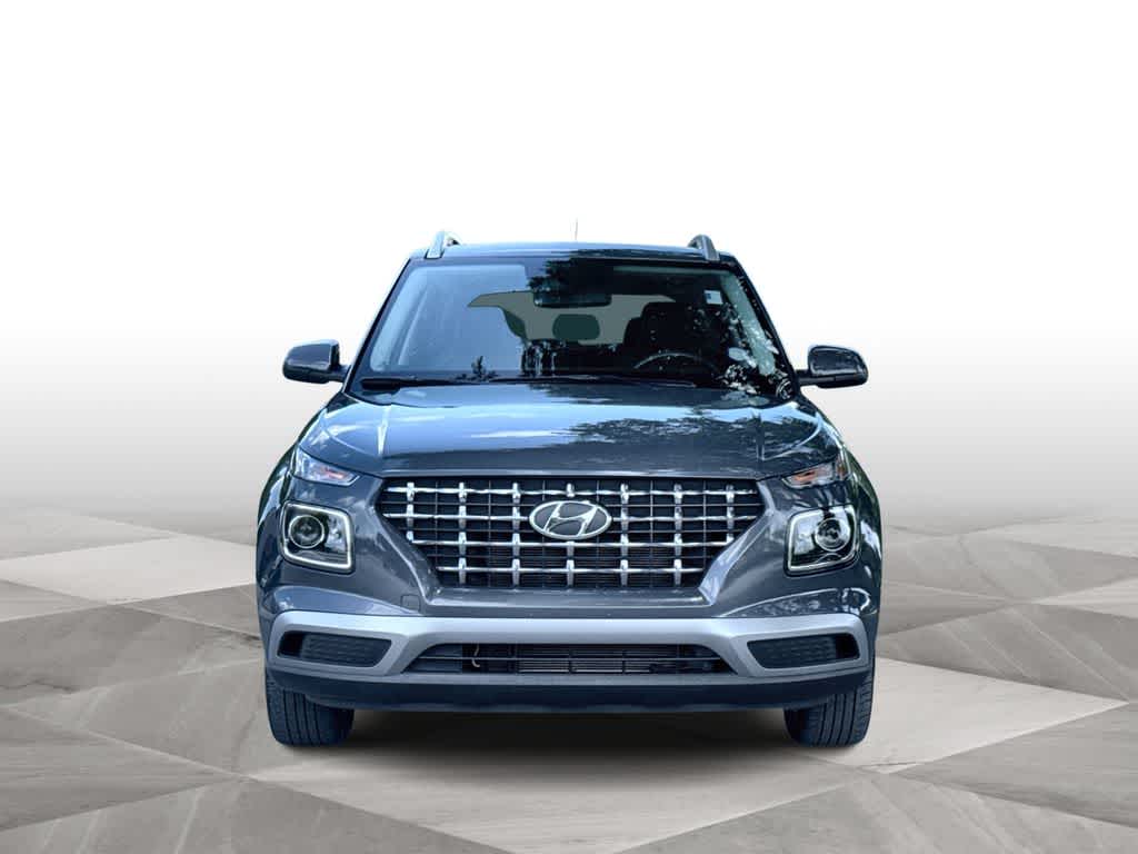 Thumbnail: 2024 Hyundai Venue - 3