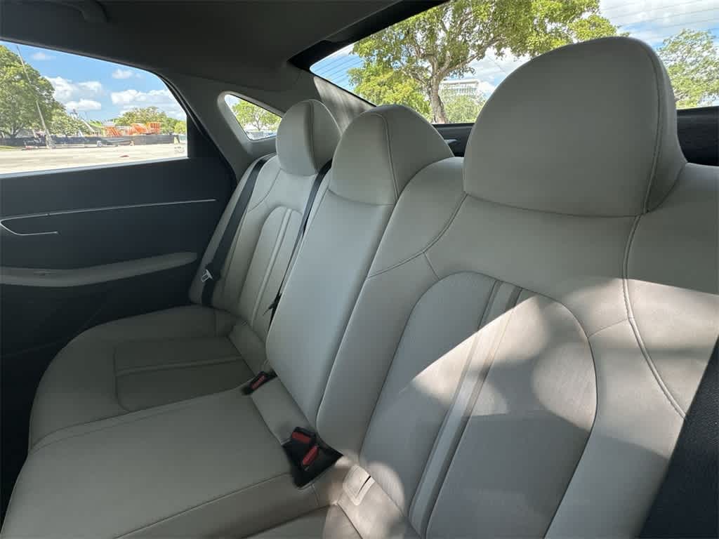 Thumbnail: 2023 Hyundai Sonata - 22