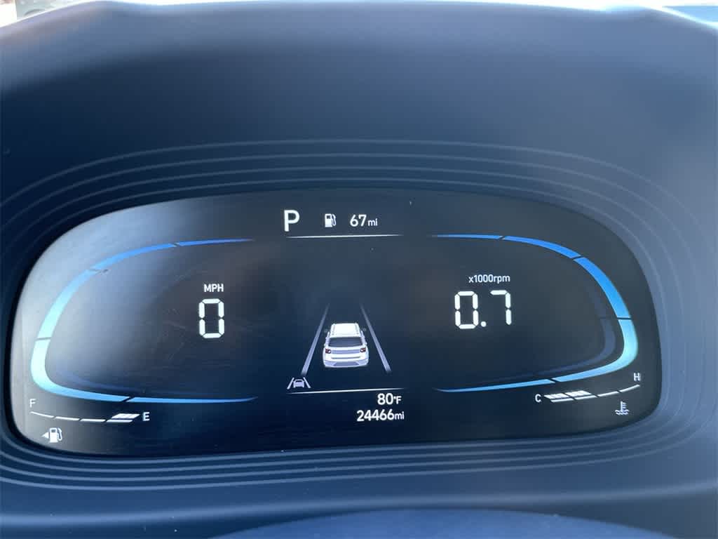 Thumbnail: 2023 Hyundai Venue - 16