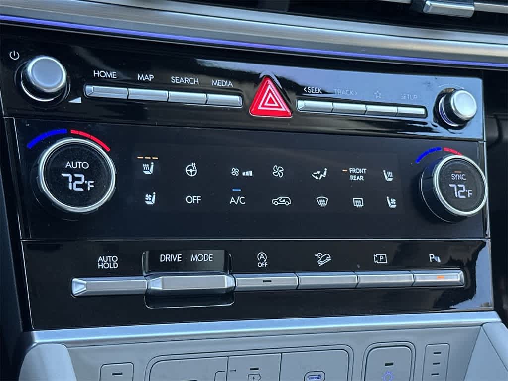 Thumbnail: 2024 Hyundai Santa Fe - 20