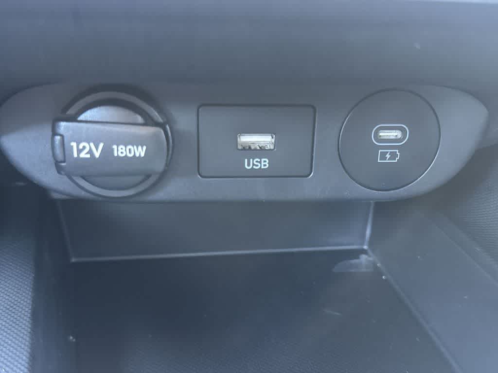 Thumbnail: 2026 Hyundai Elantra - 17