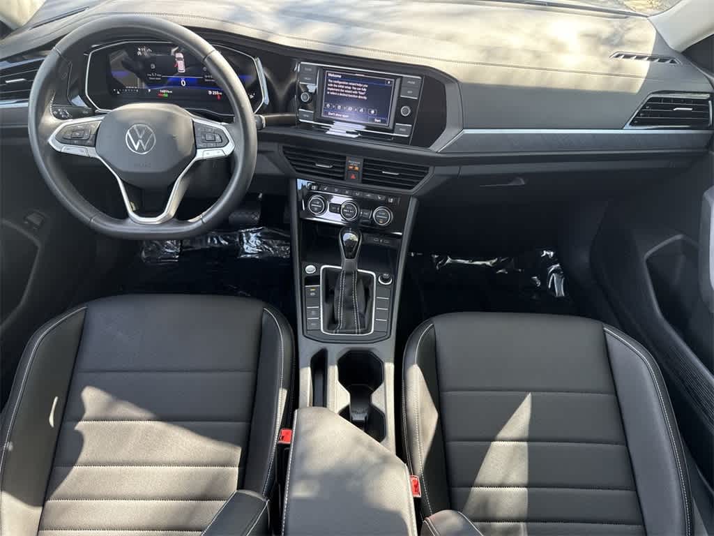 Thumbnail: 2023 Volkswagen Jetta - 18