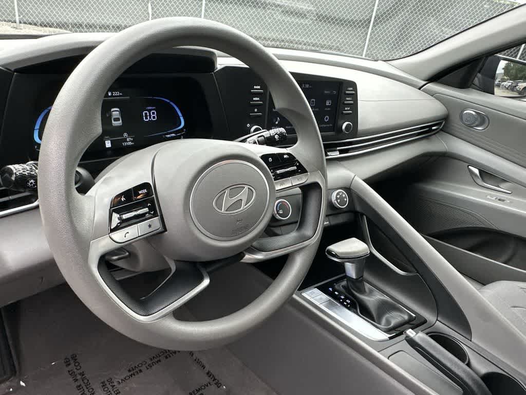 Thumbnail: 2024 Hyundai Elantra - 20