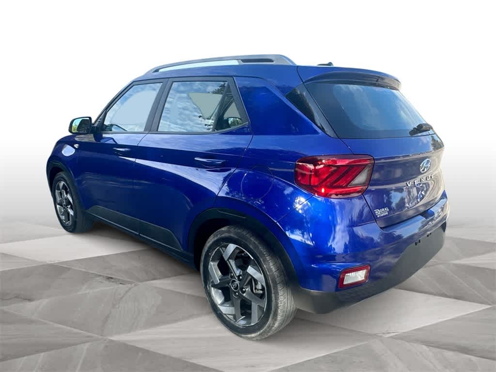 Thumbnail: 2023 Hyundai Venue - 6