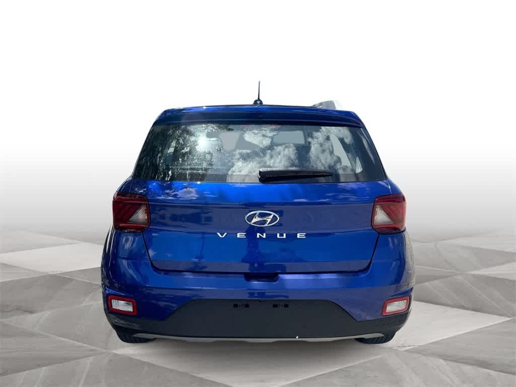 2023 Hyundai Venue Limited 7