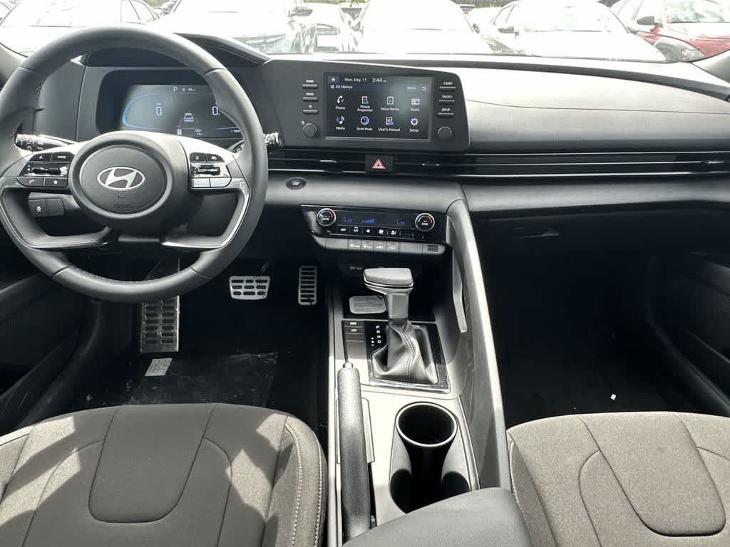 Thumbnail: 2026 Hyundai Elantra - 24