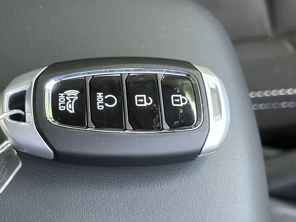 Thumbnail: 2026 Hyundai Venue - 27