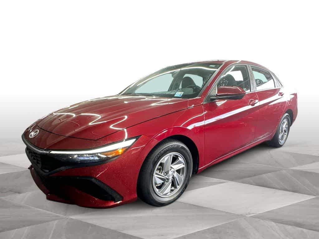 Thumbnail: 2024 Hyundai Elantra - 4