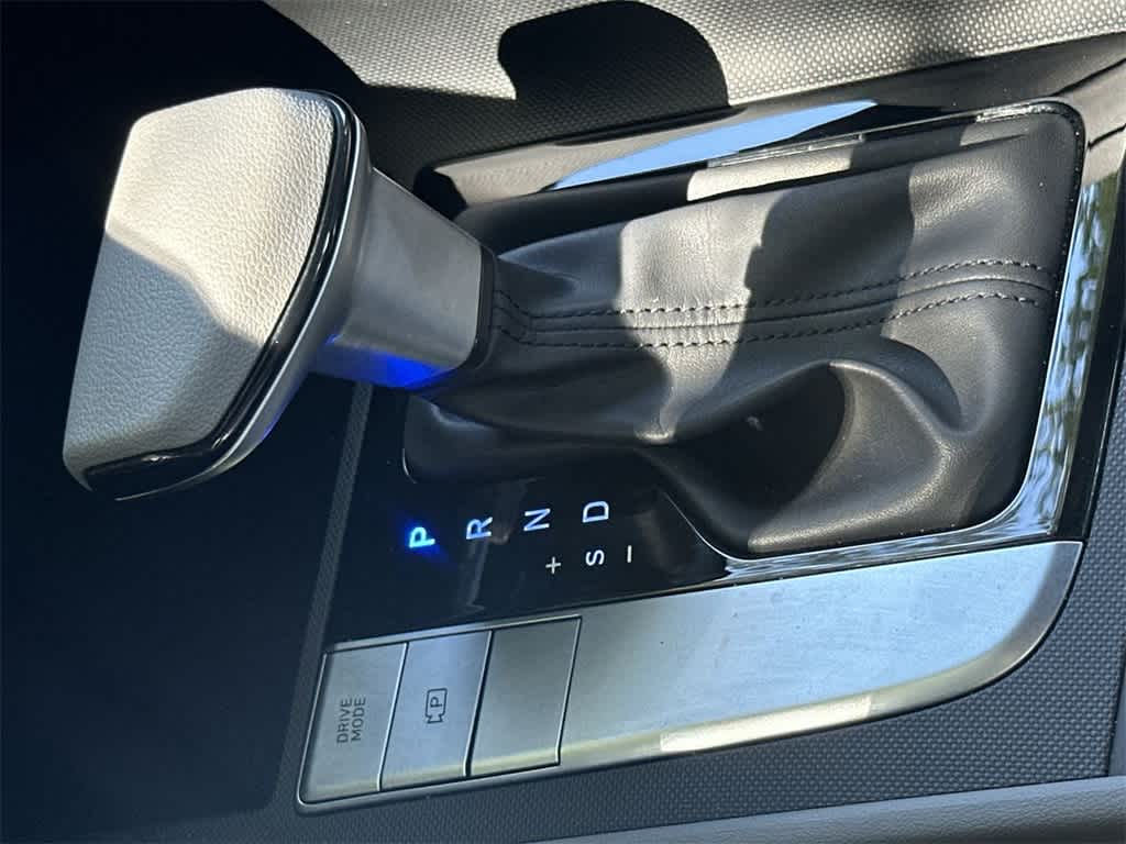 Thumbnail: 2024 Hyundai Elantra - 21